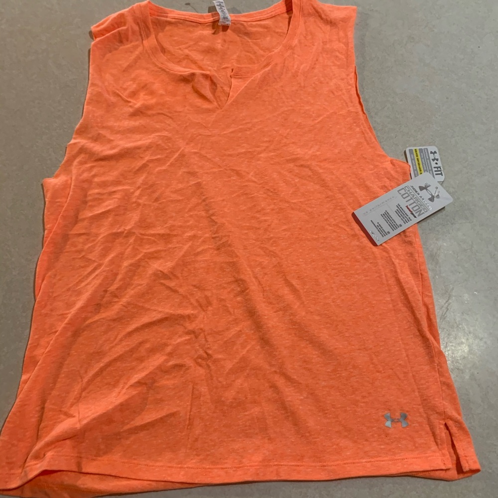 Under Armour tank